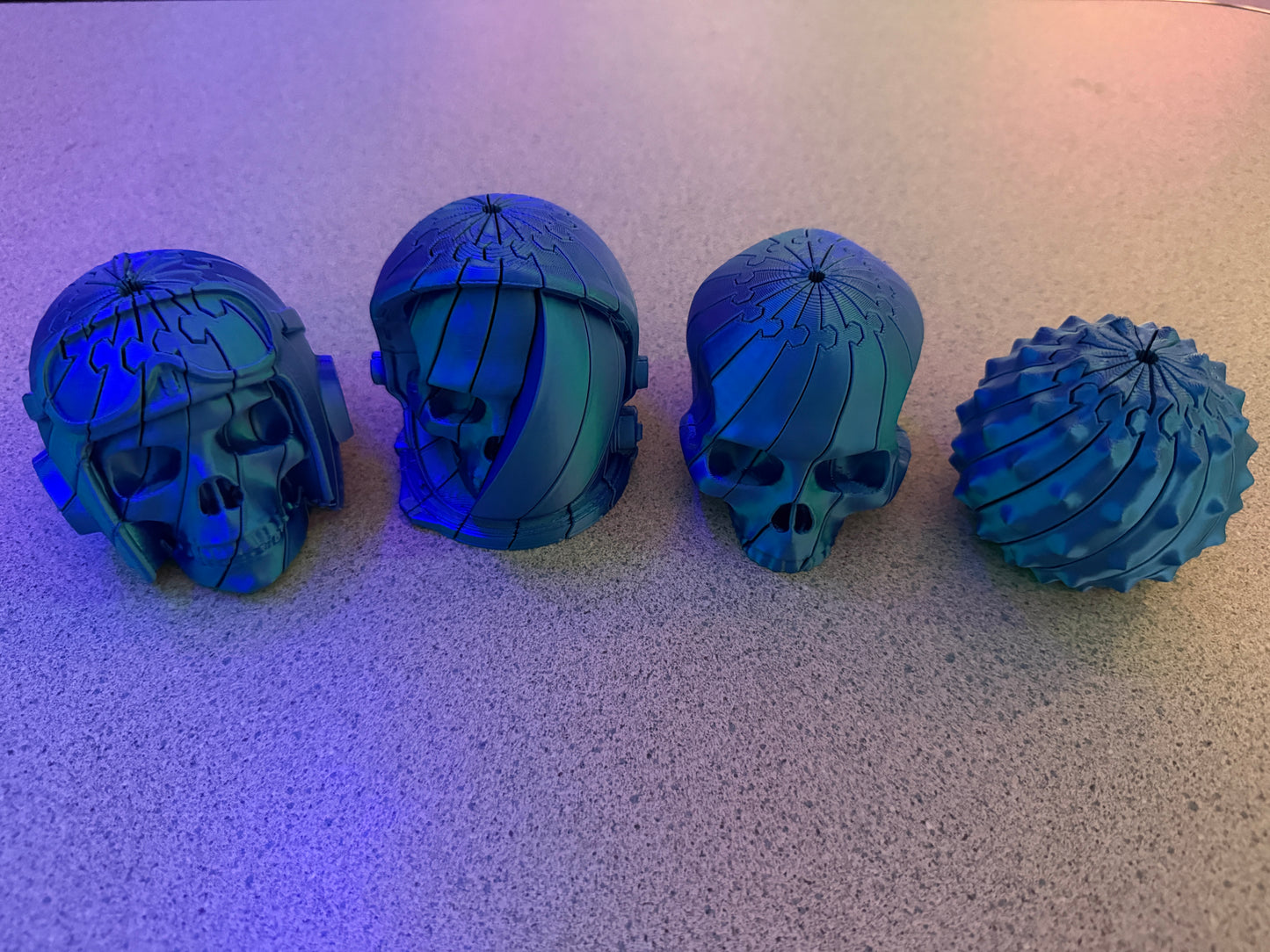 Aviator Twist Skull Fidget