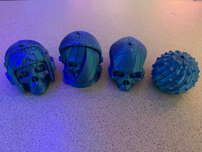 Aviator Twist Skull Fidget